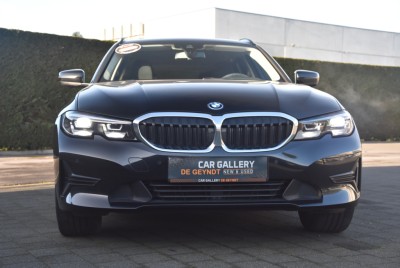 Car Gallery De Geyndt - BMW 330 Touring