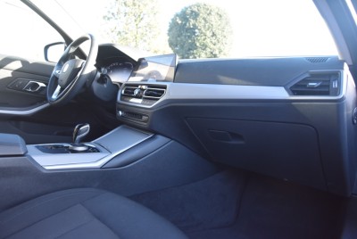 Car Gallery De Geyndt - BMW 330 Touring