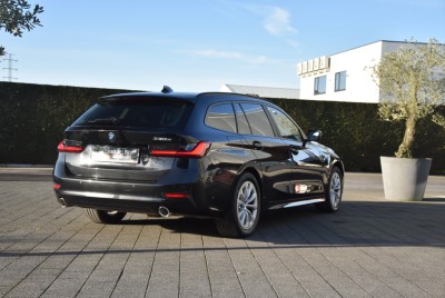 Car Gallery De Geyndt - BMW 330 Touring