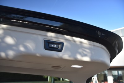 Car Gallery De Geyndt - BMW 330 Touring