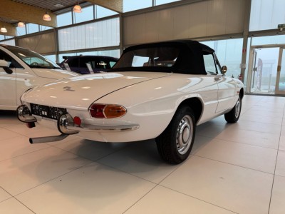 Thumbnail Alfa Romeo Spider - BUGA Auto