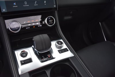 Car Gallery De Geyndt - Jaguar F-PACE