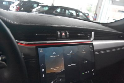 Car Gallery De Geyndt - Jaguar F-PACE