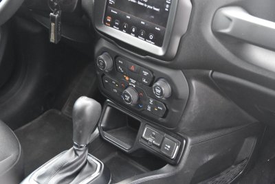 Car Gallery De Geyndt - Jeep Renegade