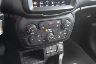 Car Gallery De Geyndt - Jeep Renegade