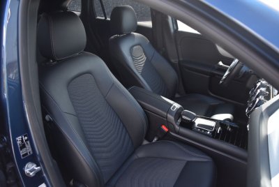 Car Gallery De Geyndt - Mercedes-Benz GLA 180