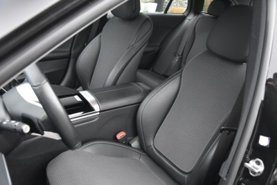 Car Gallery De Geyndt - Mercedes-Benz C 200